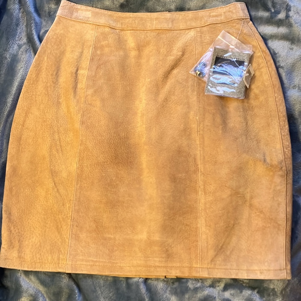 Vintage G-III NWT Honey Colored Suede Leather Skirt, Size 13/14